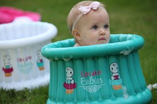 Cupcake Babies Small Bath Turquoise & travel pouch & inflator (suitable from birth up to 1 year)